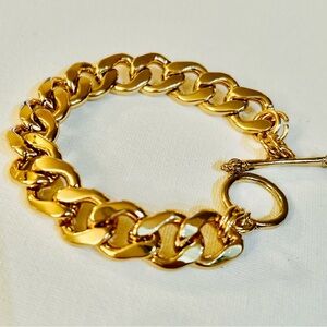 Gold chunky bracelet, gold chain bracelet, toggle clasp bracelet